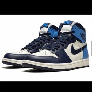 Nike Jordan 1 Retro High Obsidian Sneakers - women’s size 7 (5.5 Youth)